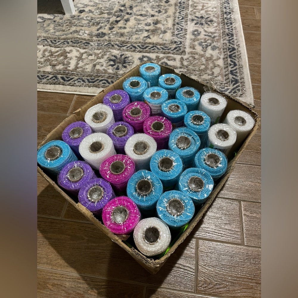 30 Count Decorative Mesh